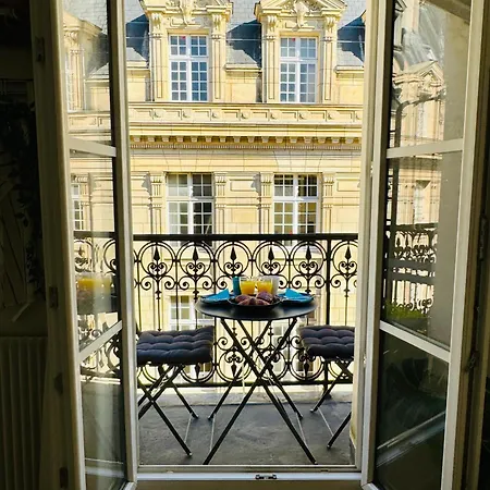 Cosy With Balcony Center - Sorbonne - Pantheon - Notre-dame 巴黎