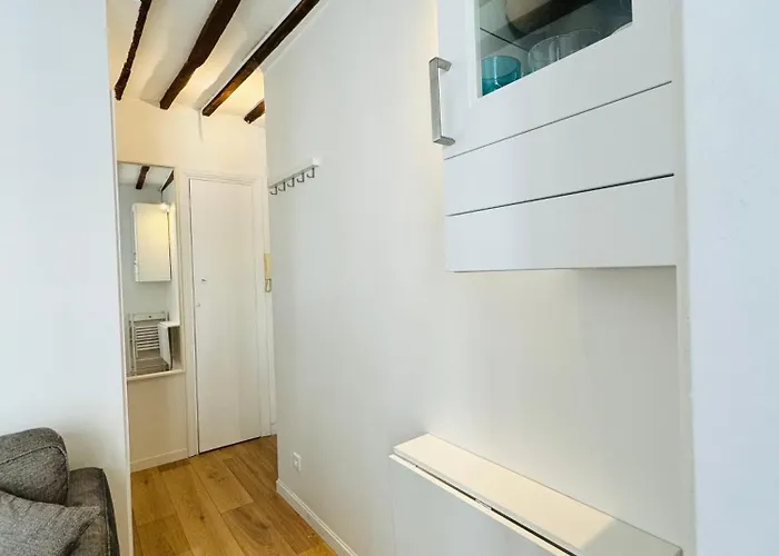 Cosy With Balcony Center - Sorbonne - Pantheon - Notre-dame شقة باريس